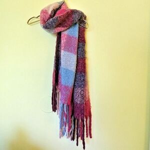 Blue And Pink Plaid Knitted Mohair-like Chunky Oversized Blanket Scarf